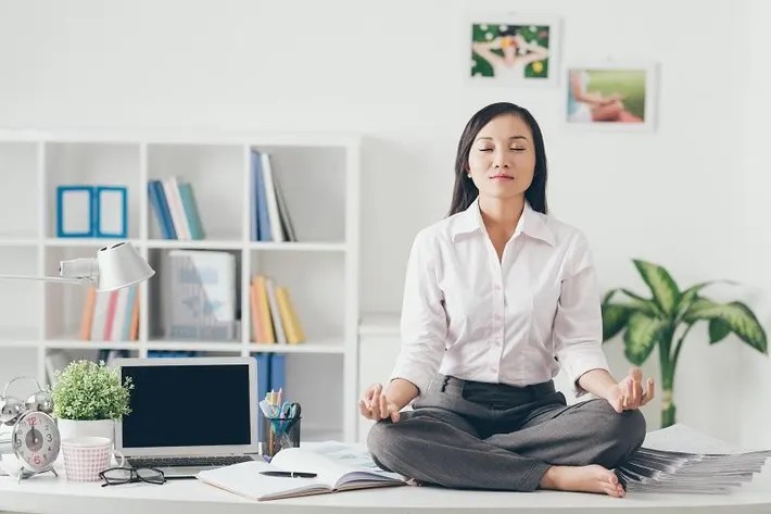 The 5-Minute CEO Meditation for Busy Leaders