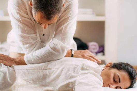 Back massage therapy & Shiatsu relaxation technique by Mindfulwholeness, Mumbai